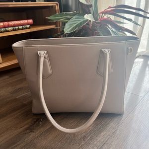 Dagne Dover signature tote classic